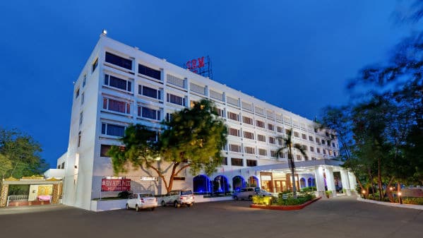 SRM Hotel